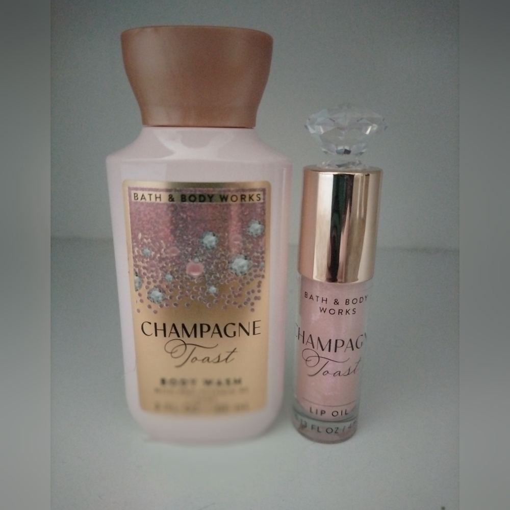 Bath & Body Works Champagne Toast Bodywash & Lip Oil.